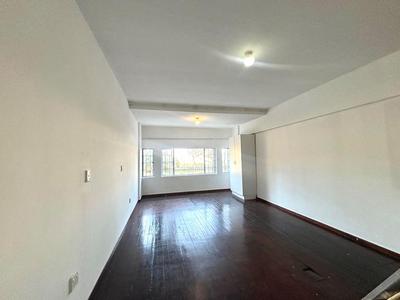 Apartment / Flat For Rent in Esplanade, Durban