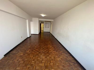 Apartment / Flat For Rent in Esplanade, Durban