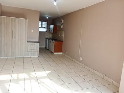 Apartment / Flat For Rent in South Beach, Durban